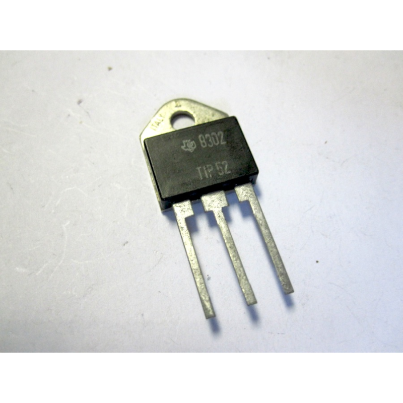 TRANSISTOR  TIP52