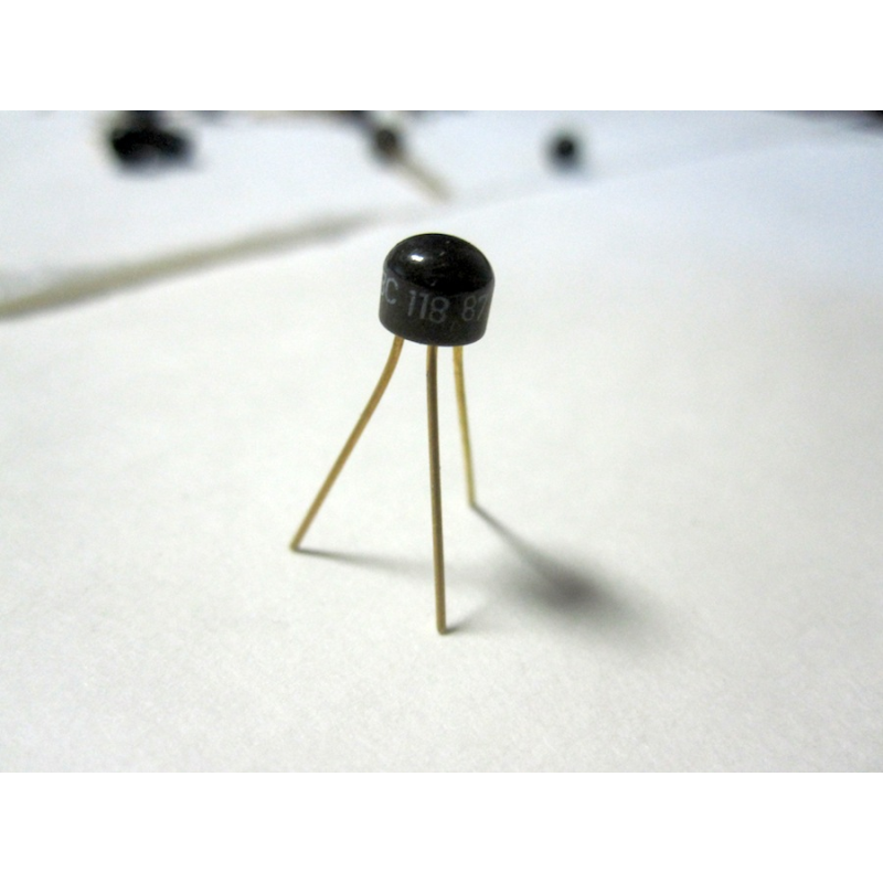TRANSISTOR   BC118