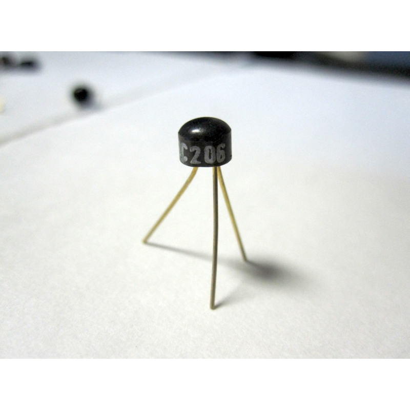 TRANSISTOR   BC206