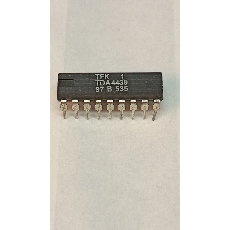 INTEGRATO TDA 4439 ULTIMO PEZZO