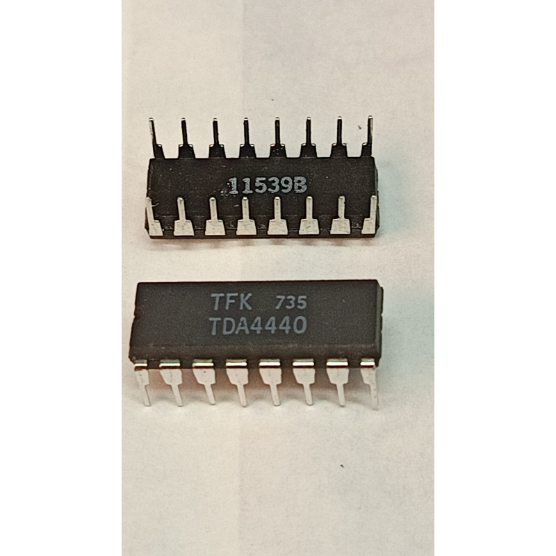 INTEGRATO TDA 4440 DISPONIBILI